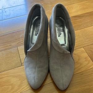 Belle Sigerson Morrison Booties grey sz 6. Free if you bundle.